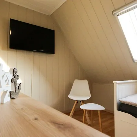 Poolaris - Modernes Mit Whirlpool *